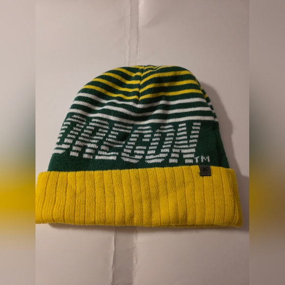 Oregon Ducks College Beanie Cap Top Of The World U of O - Picture 4 of 6